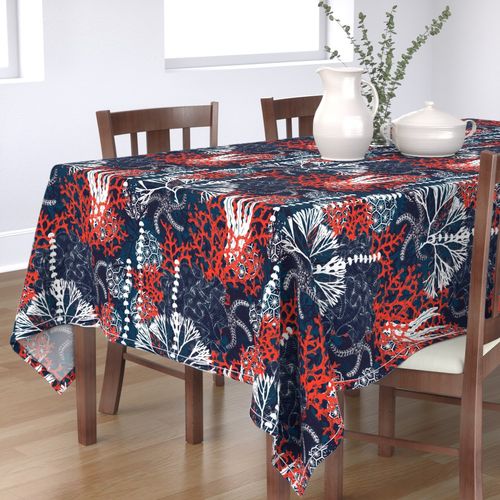 HOME_GOOD_RECTANGULAR_TABLE_CLOTH