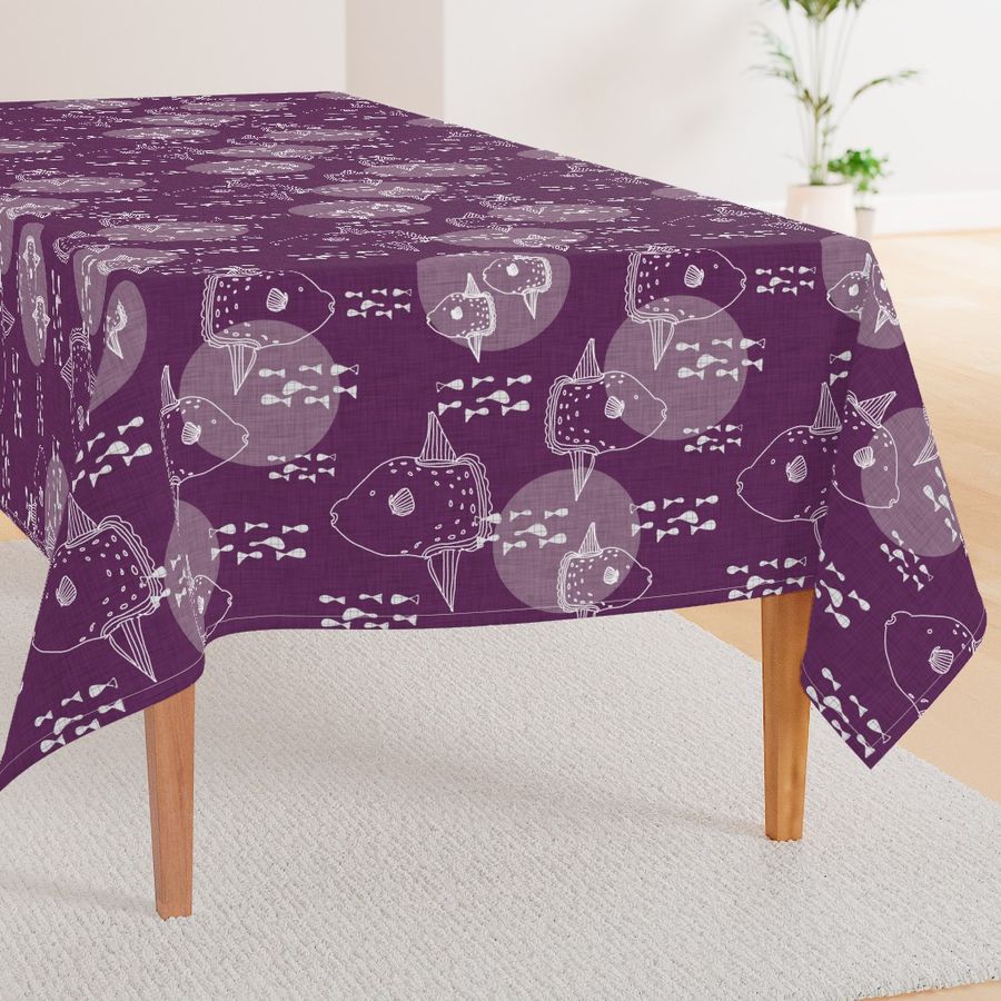 HOME_GOOD_RECTANGULAR_TABLE_CLOTH