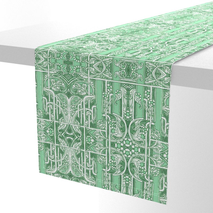 HOME_GOOD_TABLE_RUNNER