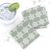 Holiday lace 2b sage and white 6