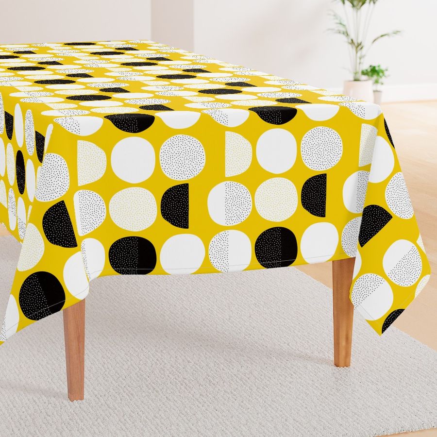 HOME_GOOD_RECTANGULAR_TABLE_CLOTH