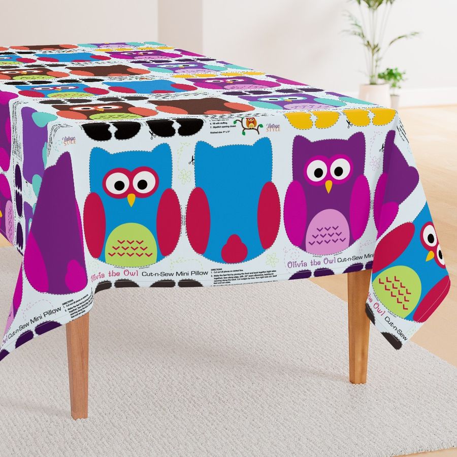 HOME_GOOD_RECTANGULAR_TABLE_CLOTH