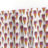 pig icecream cones (with glasses) white