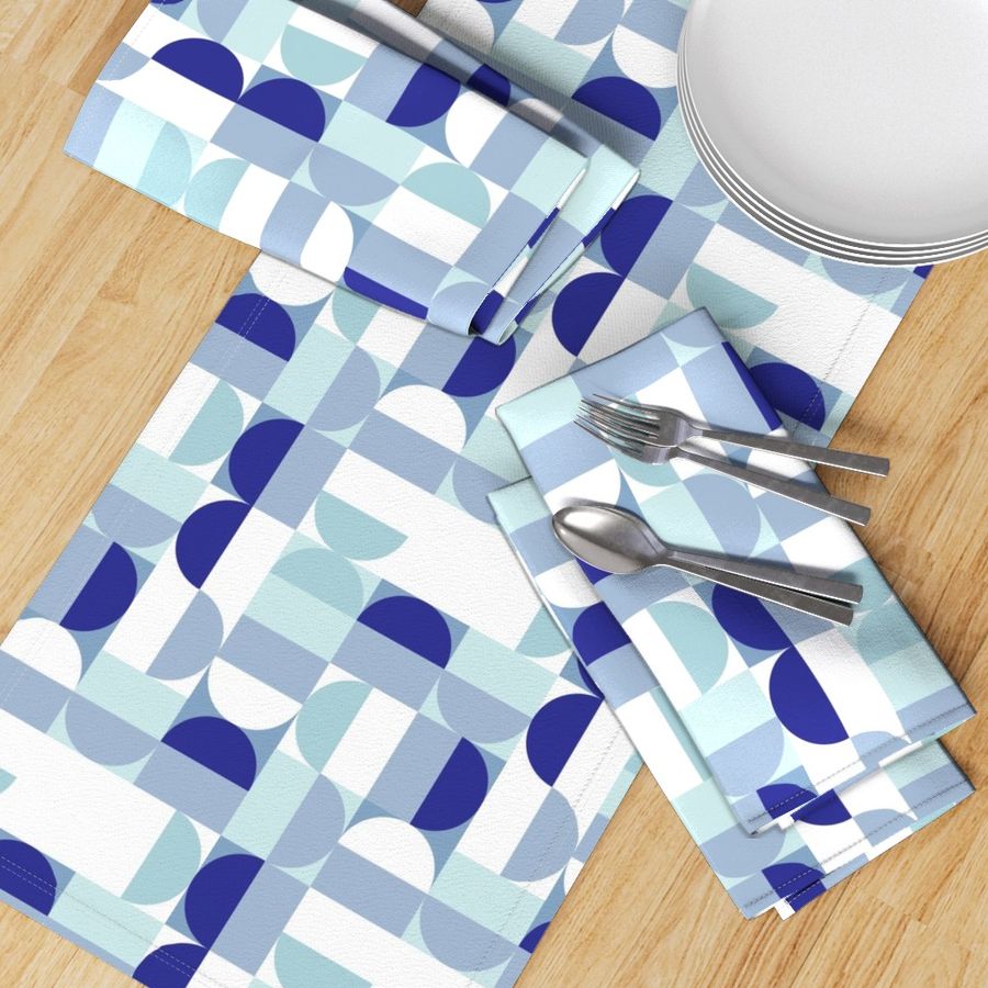 HOME_GOOD_TABLE_RUNNER