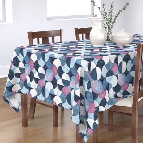 HOME_GOOD_RECTANGULAR_TABLE_CLOTH