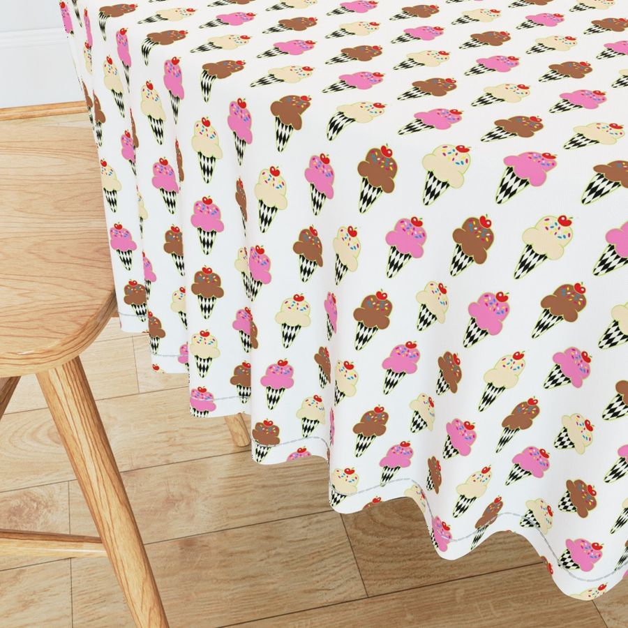 HOME_GOOD_ROUND_TABLE_CLOTH