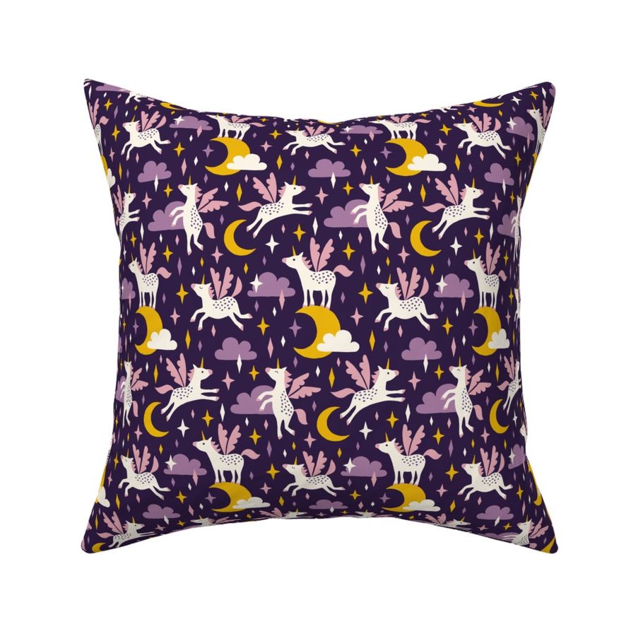 HOME_GOOD_SQUARE_THROW_PILLOW