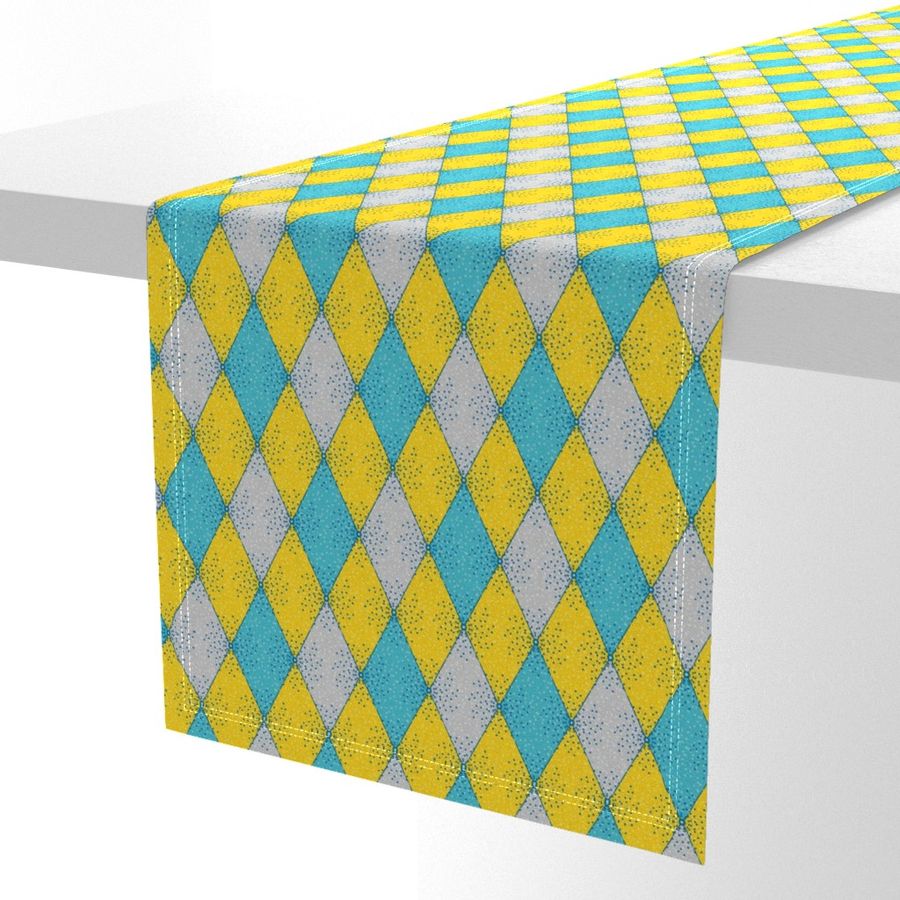 HOME_GOOD_TABLE_RUNNER