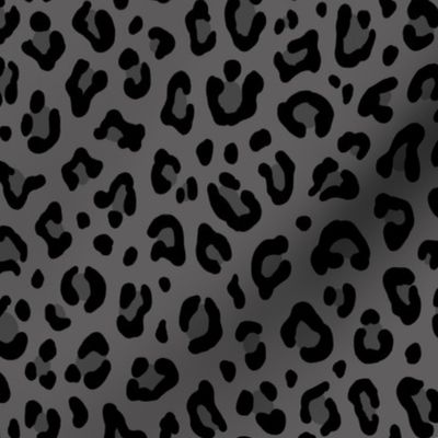 ★ LEOPARD PRINT in BLACK AND GRAY ★ Medium Scale / Collection : Leopard Spots – Punk Rock Animal Print
