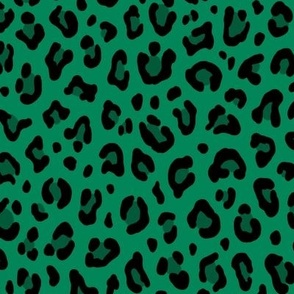 ★ LEOPARD PRINT in GREEN ★ Medium Scale / Collection : Leopard spots – Punk Rock Animal Print