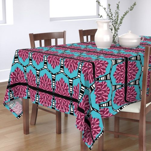 HOME_GOOD_RECTANGULAR_TABLE_CLOTH