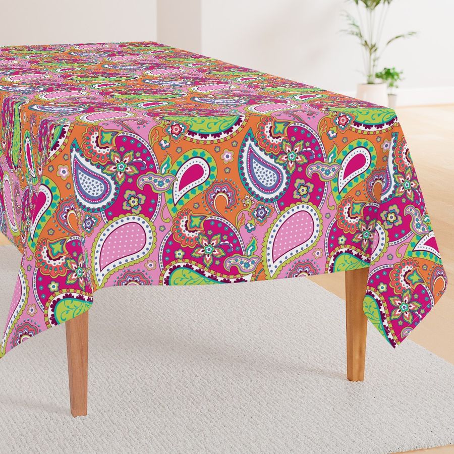 HOME_GOOD_RECTANGULAR_TABLE_CLOTH