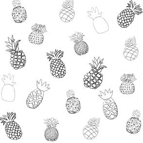 Pineapple- Black and White