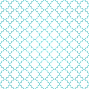 Quatrefoil lattice - Aqua blue on white