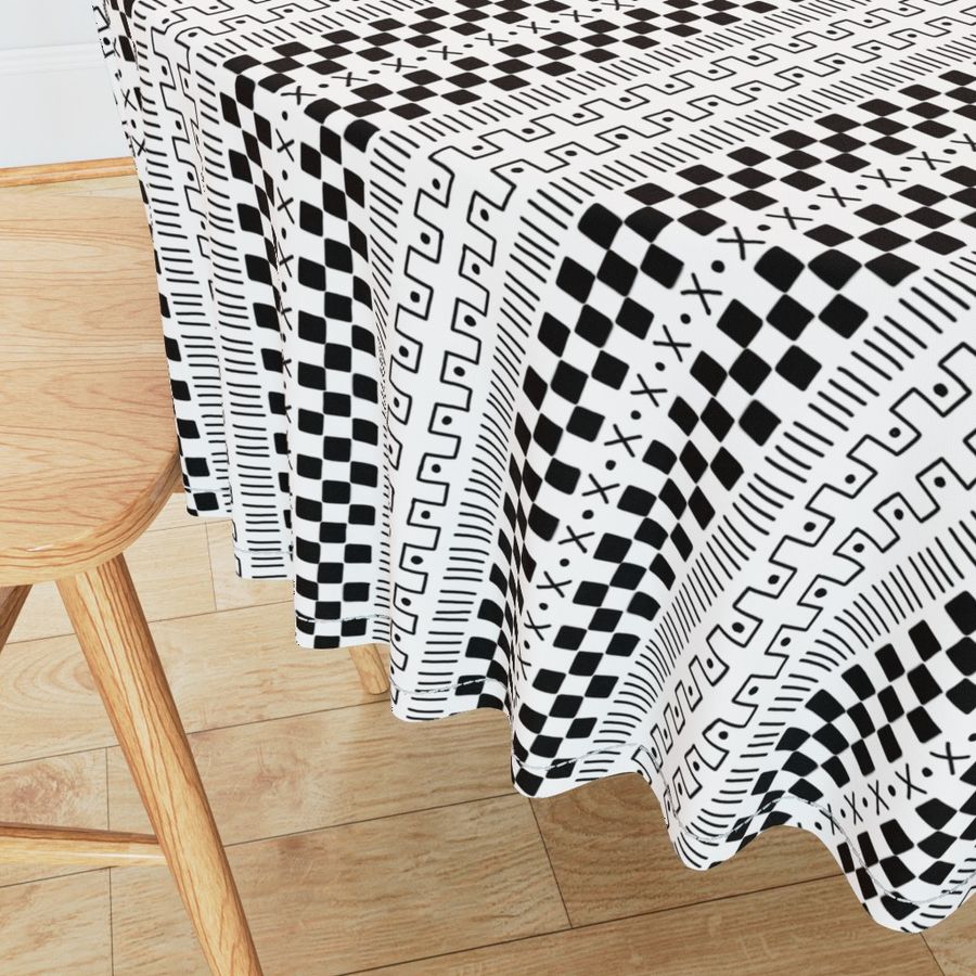 HOME_GOOD_ROUND_TABLE_CLOTH