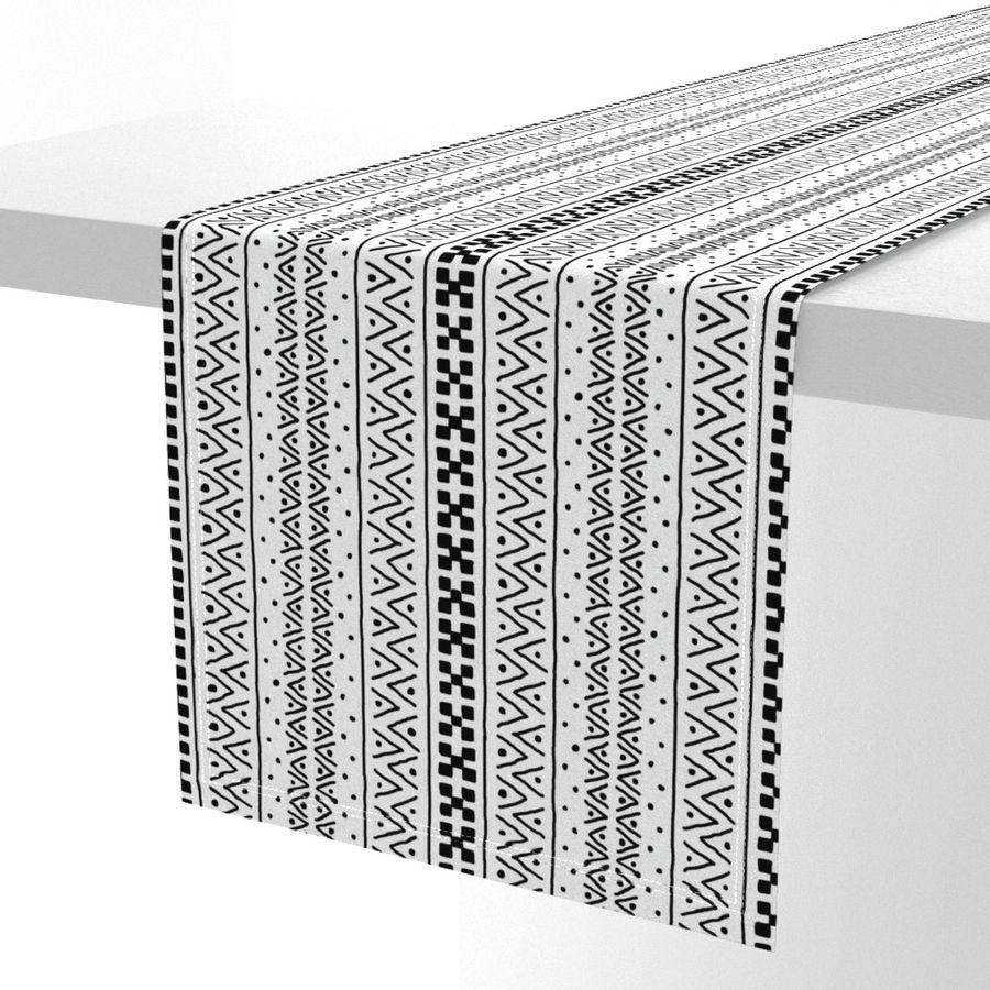 HOME_GOOD_TABLE_RUNNER