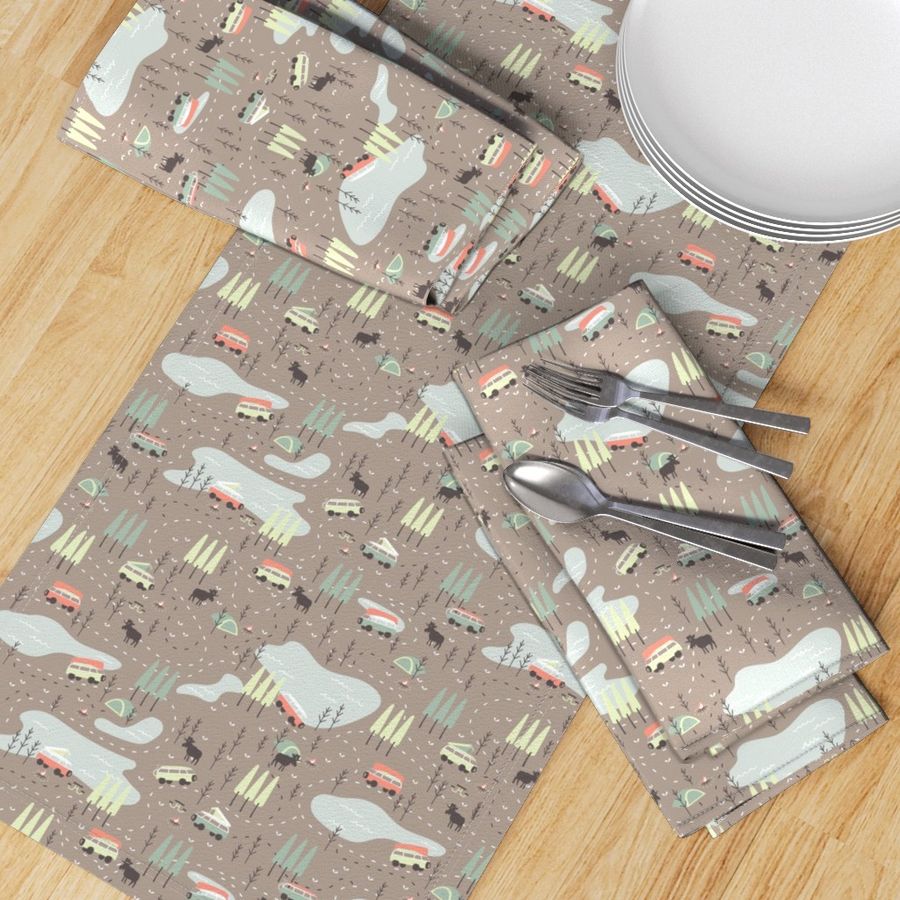 HOME_GOOD_TABLE_RUNNER