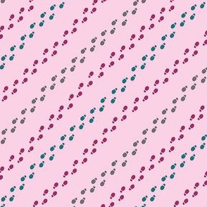 footprint stripes diagonal pink