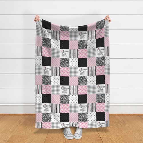 HOME_GOOD_THROW_BLANKET