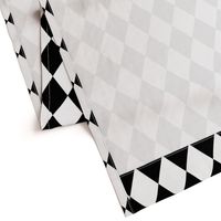 Classic Black and White Harlequin Diamond Check