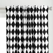 Classic Black and White Harlequin Diamond Check