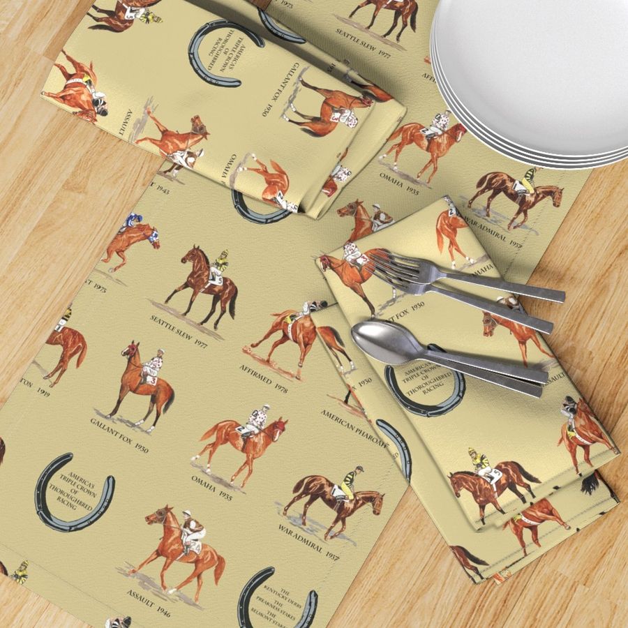 HOME_GOOD_TABLE_RUNNER