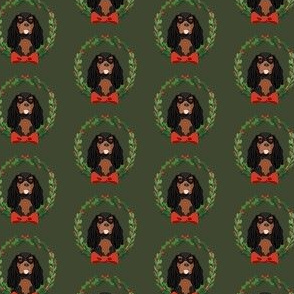 cavalier black and tan coat christmas wreath dog breed fabric green