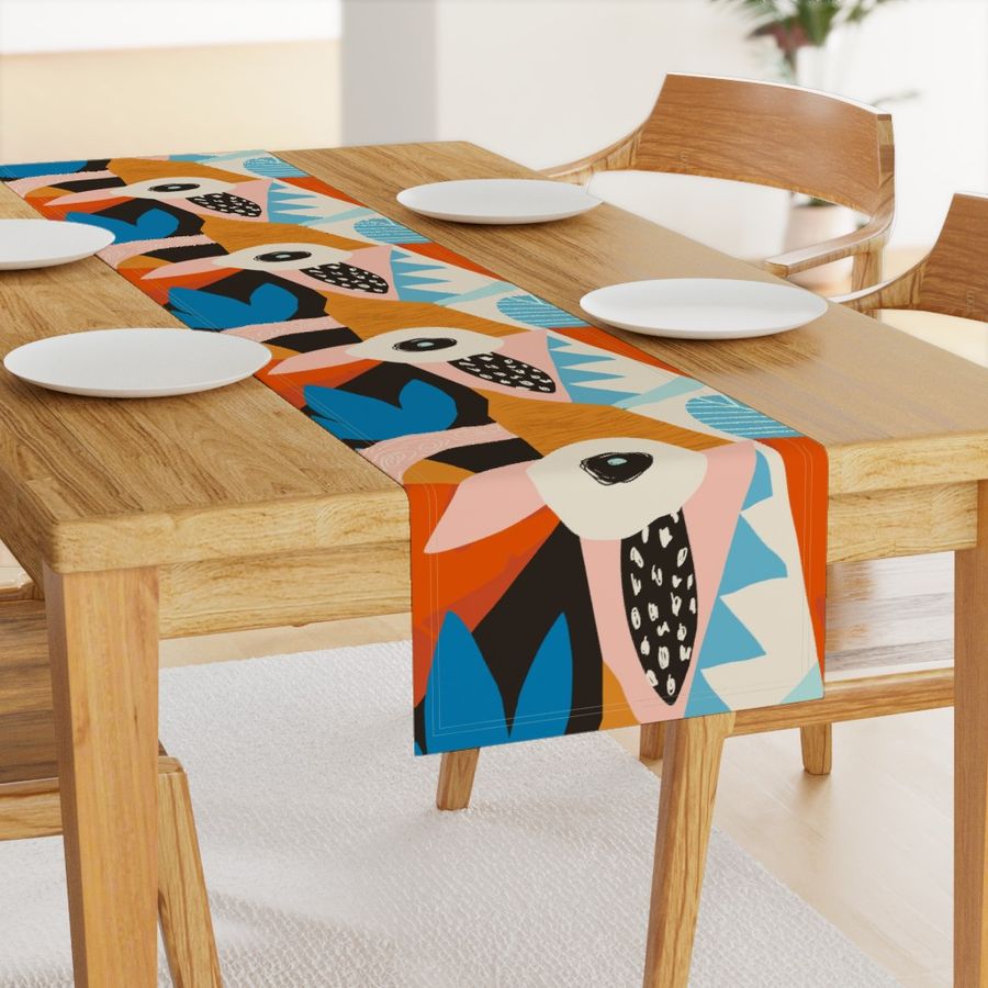 HOME_GOOD_TABLE_RUNNER