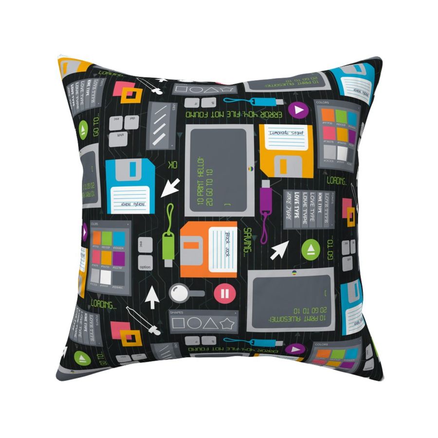 HOME_GOOD_SQUARE_THROW_PILLOW