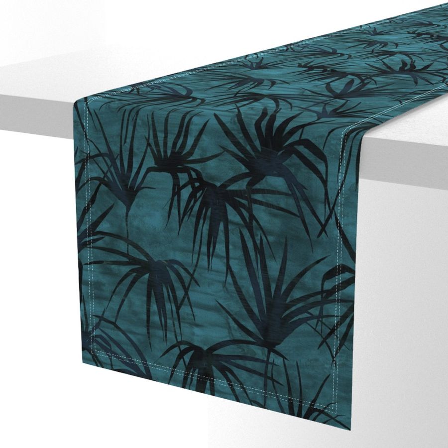 HOME_GOOD_TABLE_RUNNER