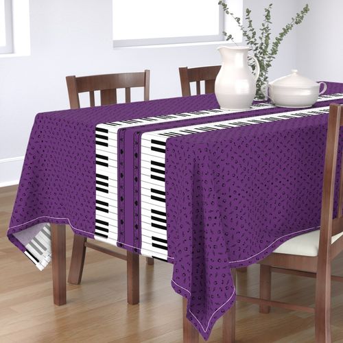 HOME_GOOD_RECTANGULAR_TABLE_CLOTH