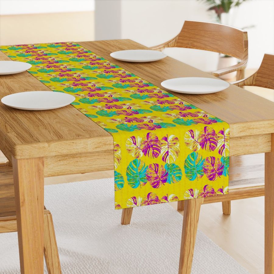 HOME_GOOD_TABLE_RUNNER