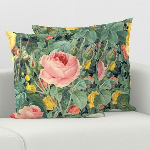 HOME_GOOD_SQUARE_THROW_PILLOW