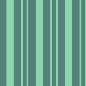 JP12 - Hunter Green Rhythmic Stripes