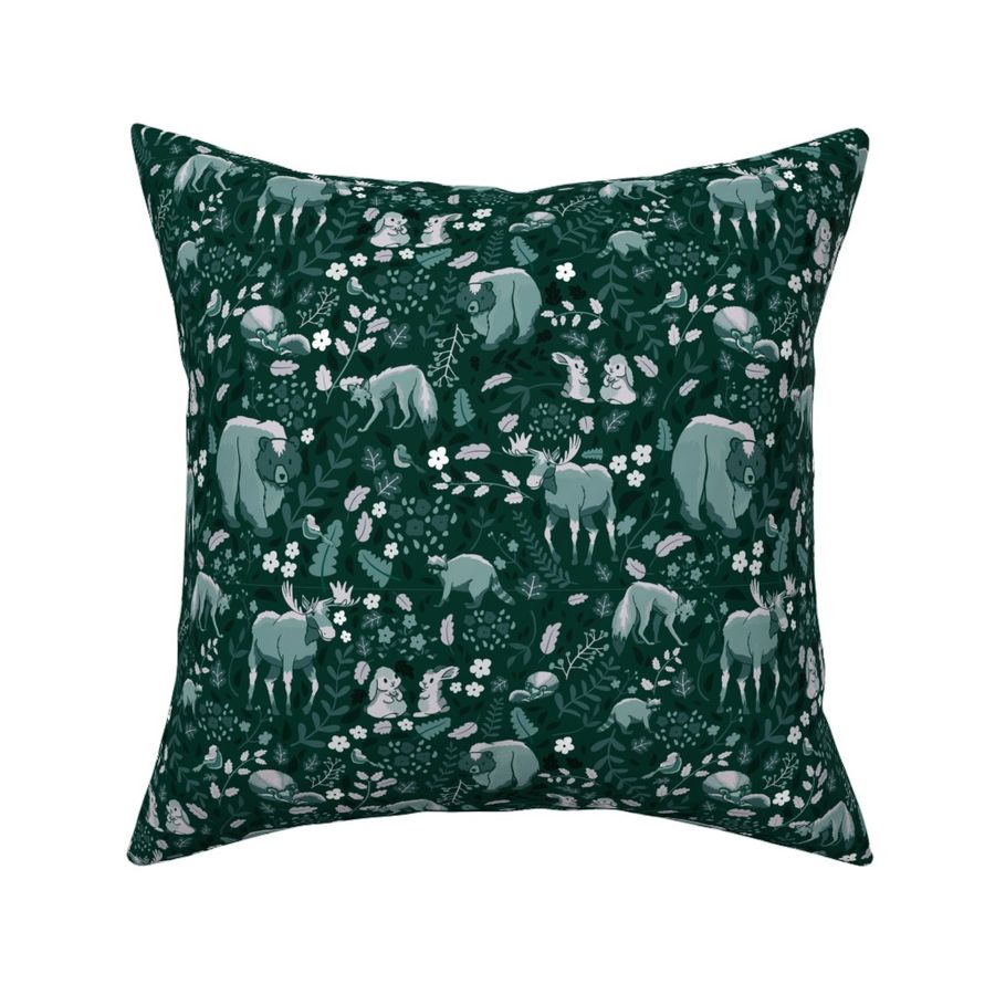 HOME_GOOD_SQUARE_THROW_PILLOW