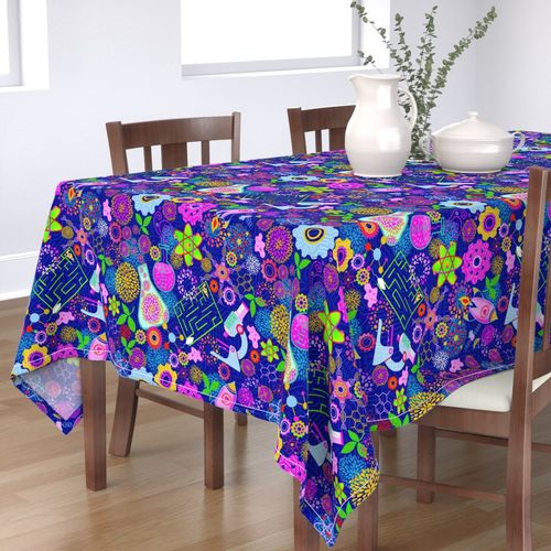 HOME_GOOD_RECTANGULAR_TABLE_CLOTH