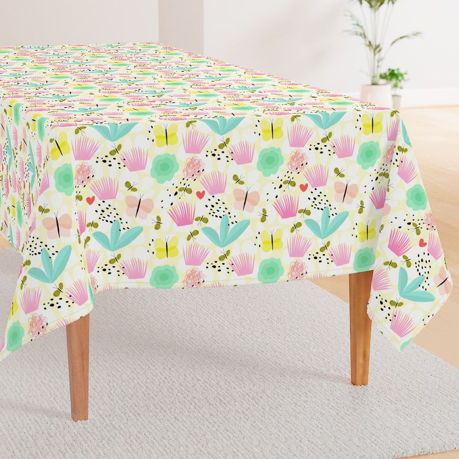 HOME_GOOD_RECTANGULAR_TABLE_CLOTH