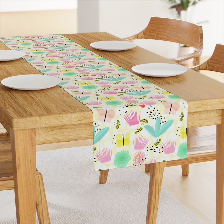 HOME_GOOD_TABLE_RUNNER