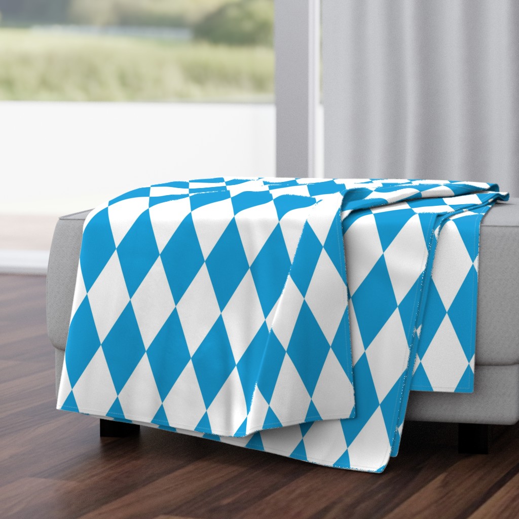 Oktoberfest Bavarian Blue and White Large Diagonal Diamond Pattern