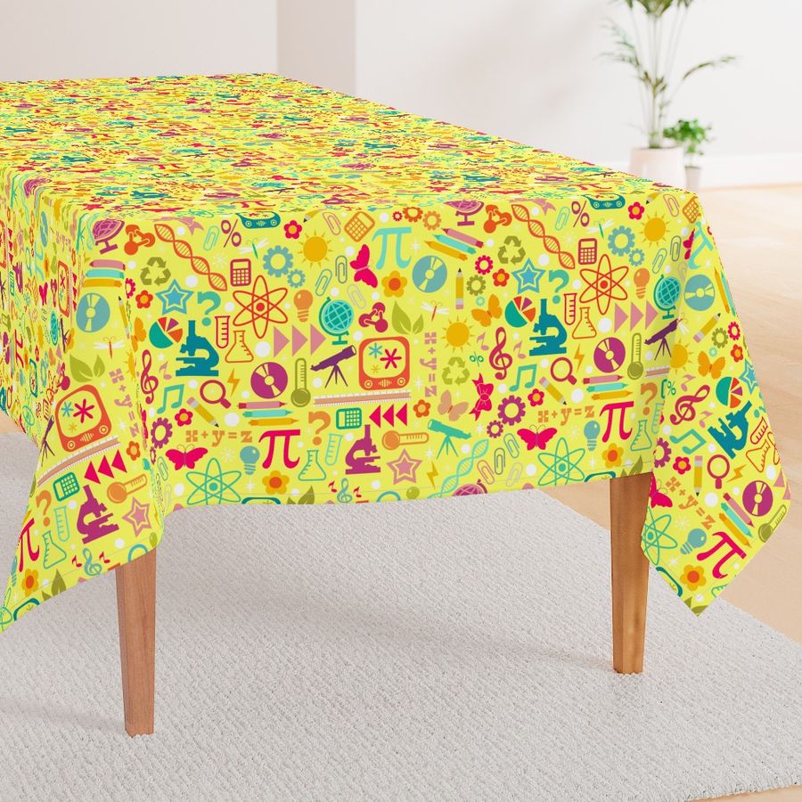 HOME_GOOD_RECTANGULAR_TABLE_CLOTH