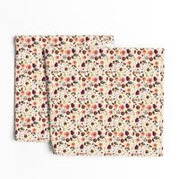 4" Boone Fall Florals - Ivory