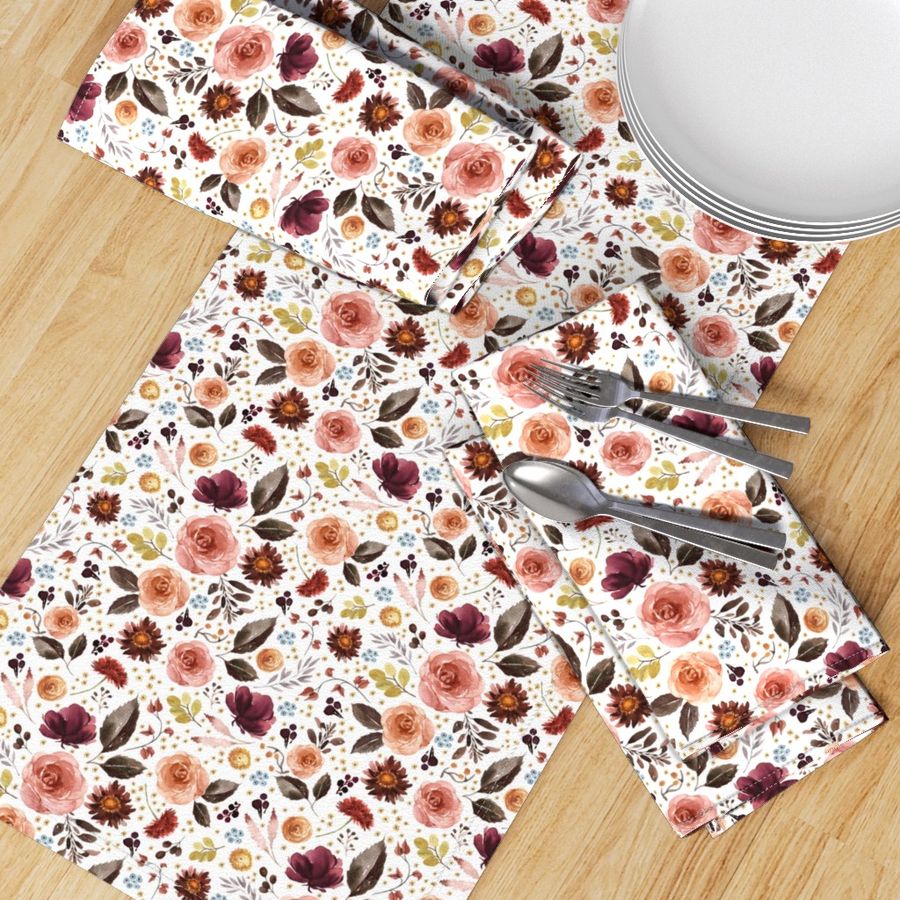 HOME_GOOD_TABLE_RUNNER