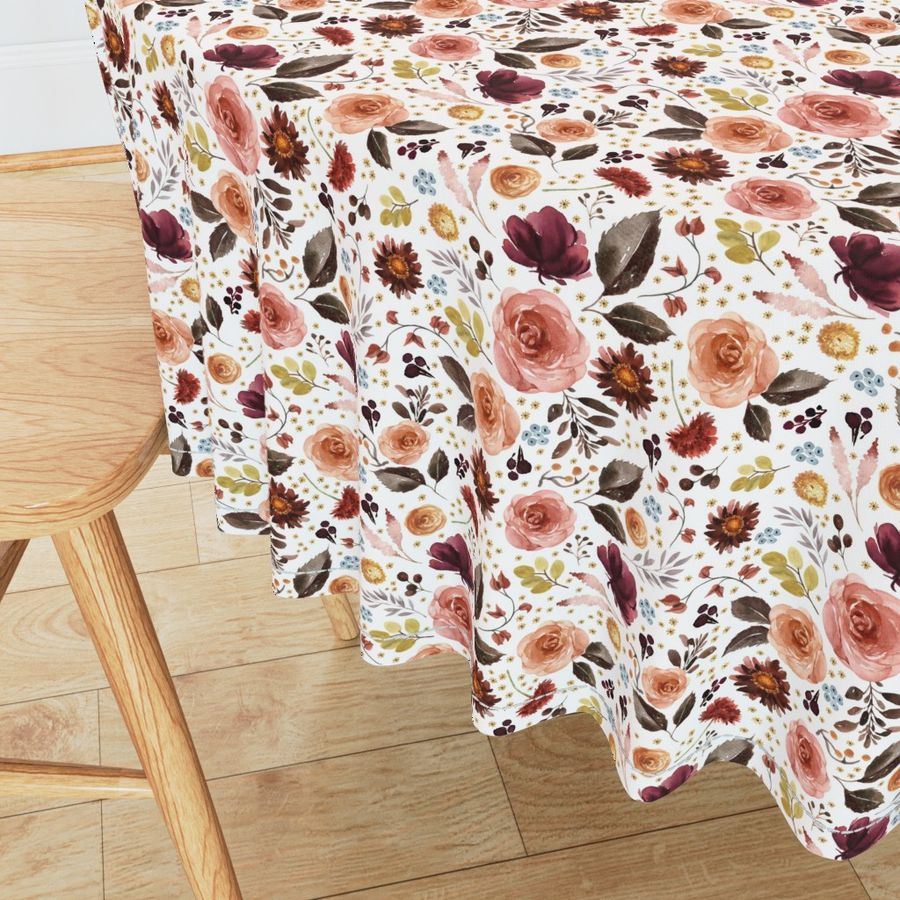 HOME_GOOD_ROUND_TABLE_CLOTH