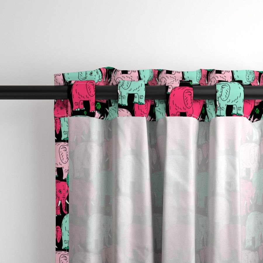 HOME_GOOD_CURTAIN_PANEL