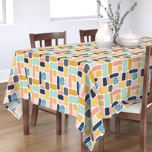 HOME_GOOD_RECTANGULAR_TABLE_CLOTH