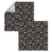 Terrazzo - monochrome coral