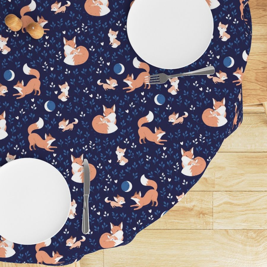 HOME_GOOD_ROUND_TABLE_CLOTH