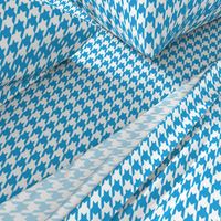 Oktoberfest Bavarian Blue Houndstooth Check