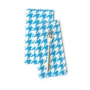 Oktoberfest Bavarian Blue Houndstooth Check