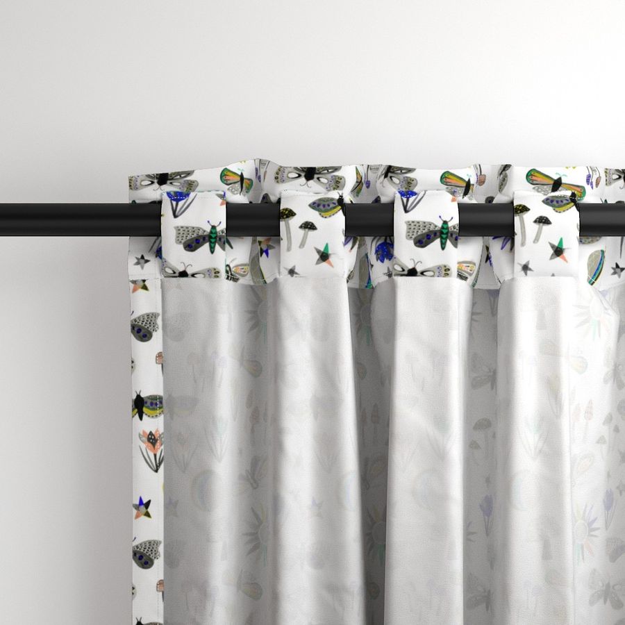 HOME_GOOD_CURTAIN_PANEL